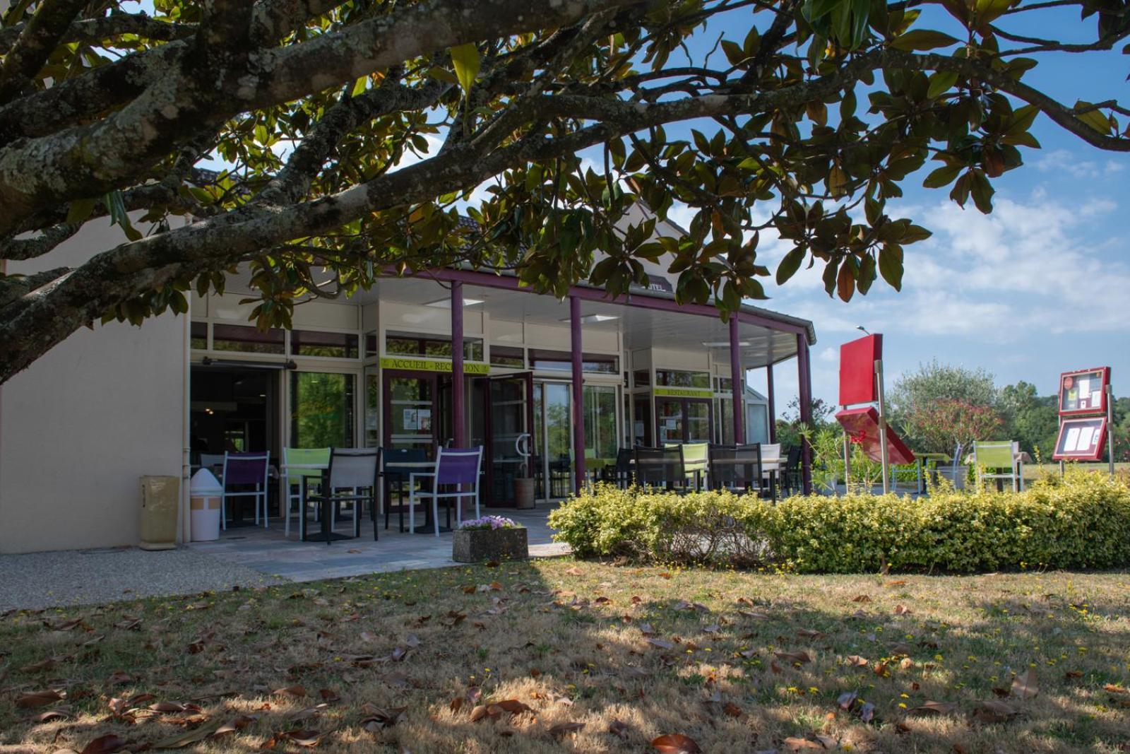 Logis Hotel Restaurant L'Escapade Le Pechereau Экстерьер фото