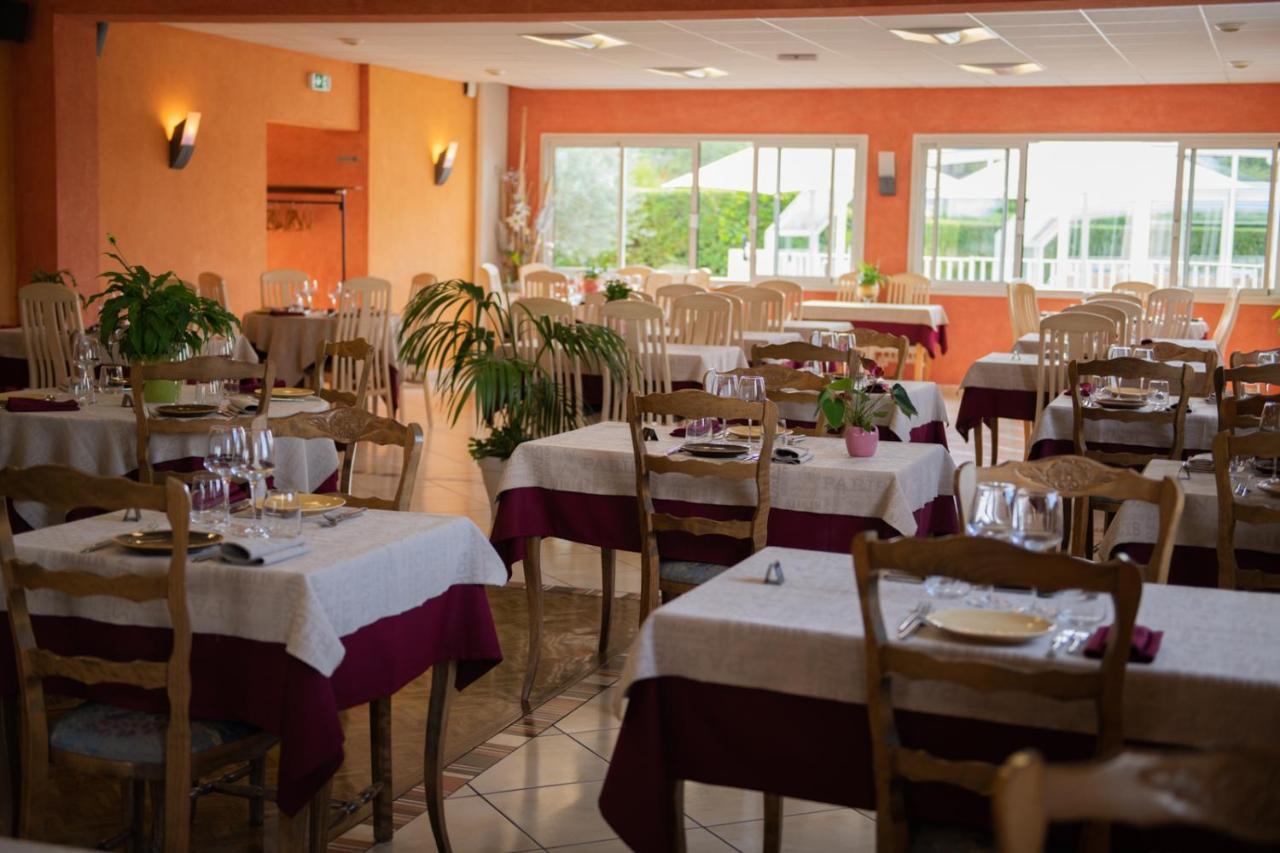 Logis Hotel Restaurant L'Escapade Le Pechereau Экстерьер фото